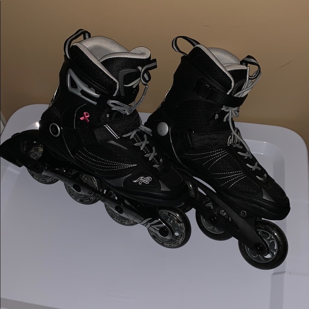 Women’s rollerblades size 8